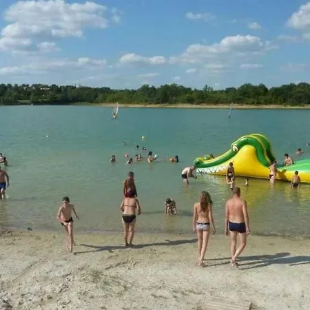 Camping 3 Etoiles - Ccaadfe Κάμπινγκ *